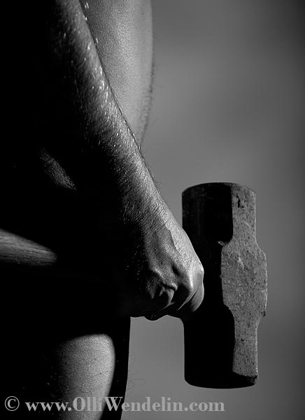 Thor's Hammer, Baring Body and Soul, The Footlight Players Theater, © OlliWendelin.com
